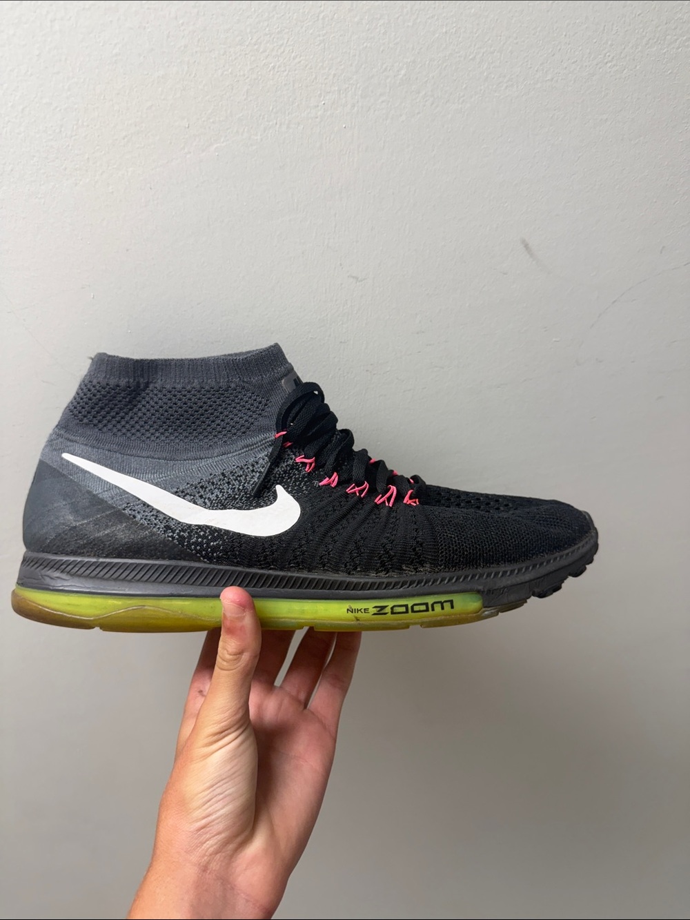 Nike Black White Lime Green Flyknit Zoom Mid-Top Running Shoe